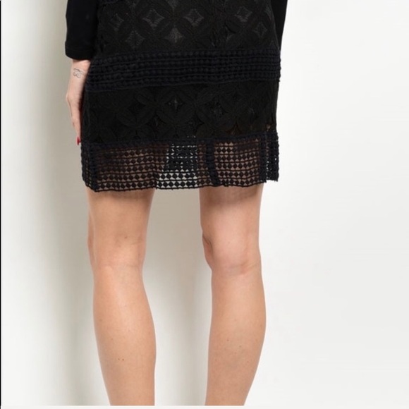 🌺🌺Black Eyelet Skirt🌺🌺 - Picture 3 of 4